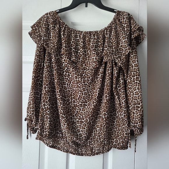 MICHAEL Michael Kors Animal Print Ruffle Off-Shoulder Blouse - Picture 6 of 10